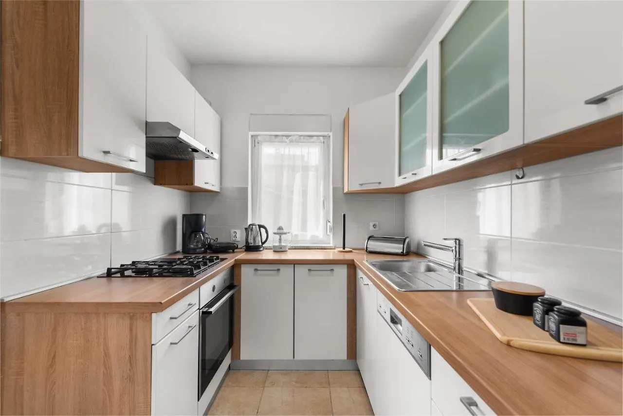 Apartment Sofia 0*, פורץ קרואטיה