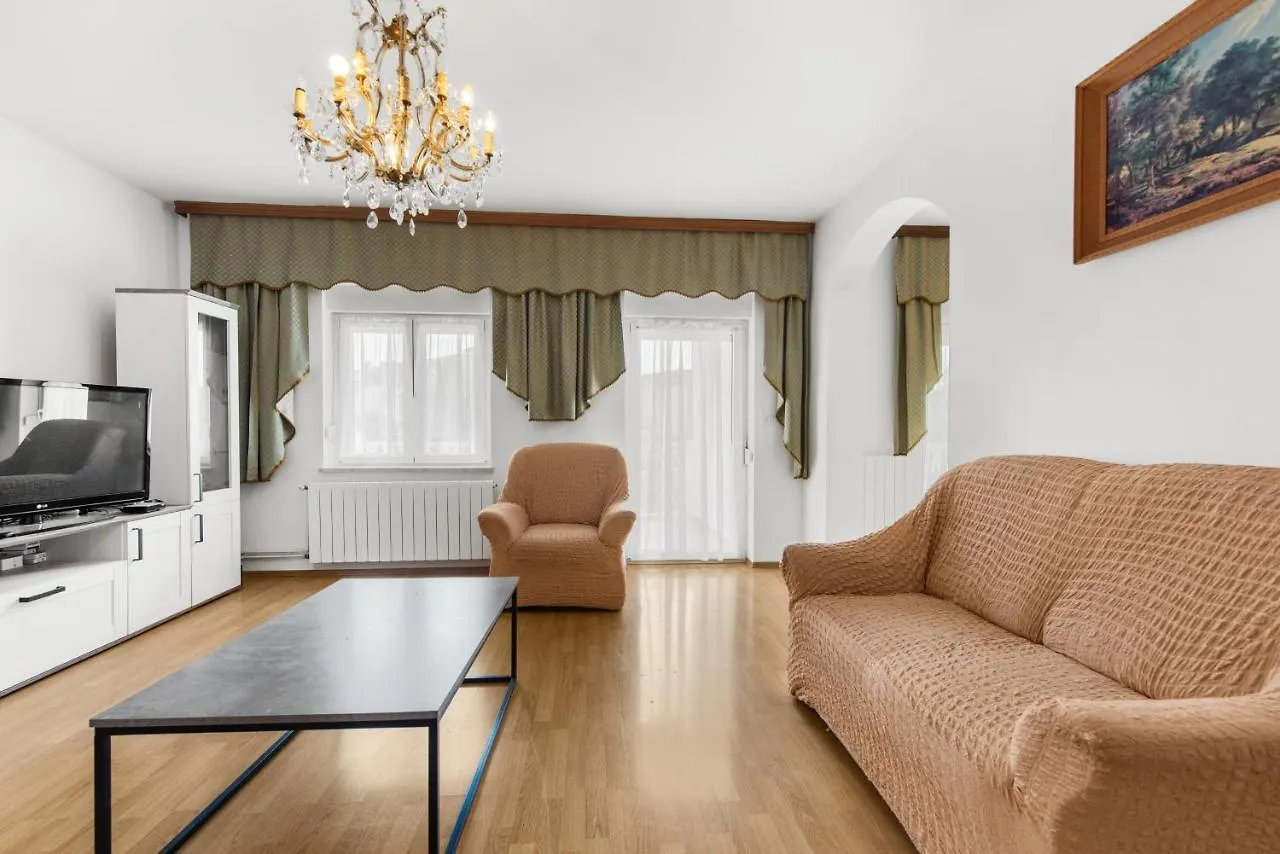 Apartment Sofia 0*, Porec